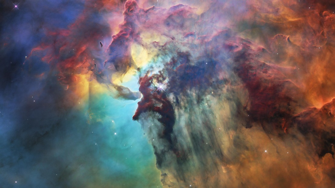 The Lagoon Nebula. © NASA, ESA, STSCI