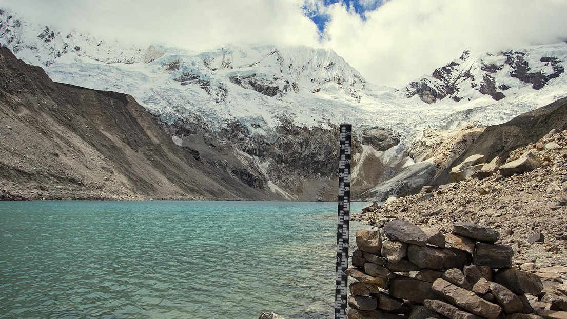 Level measurement of the Palcacocha lagoon in the Áncash region of Peru